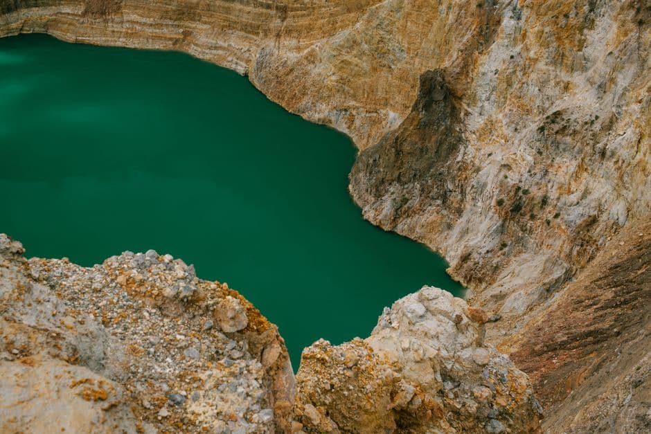 Kelimutu / Moni